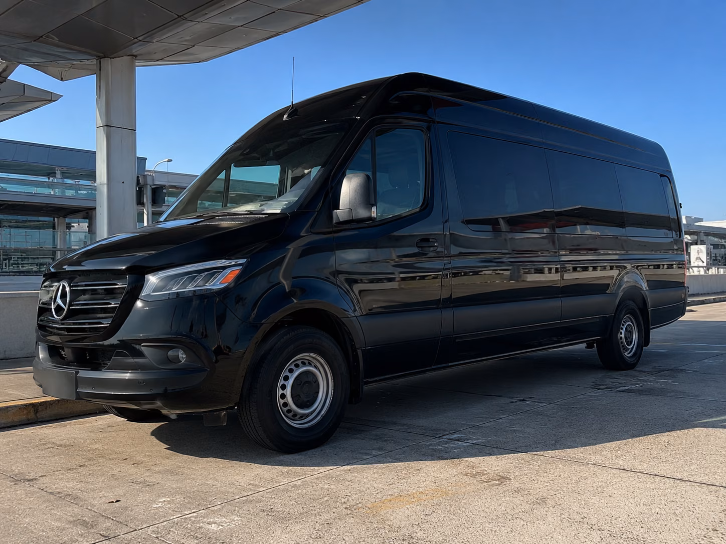 find the perfect transportation for your next wedding 3
