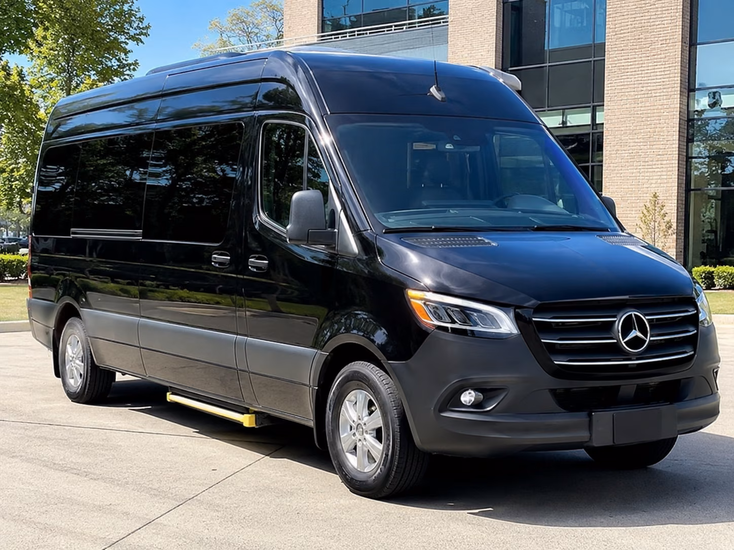 victorville 12 passenger sprinter van