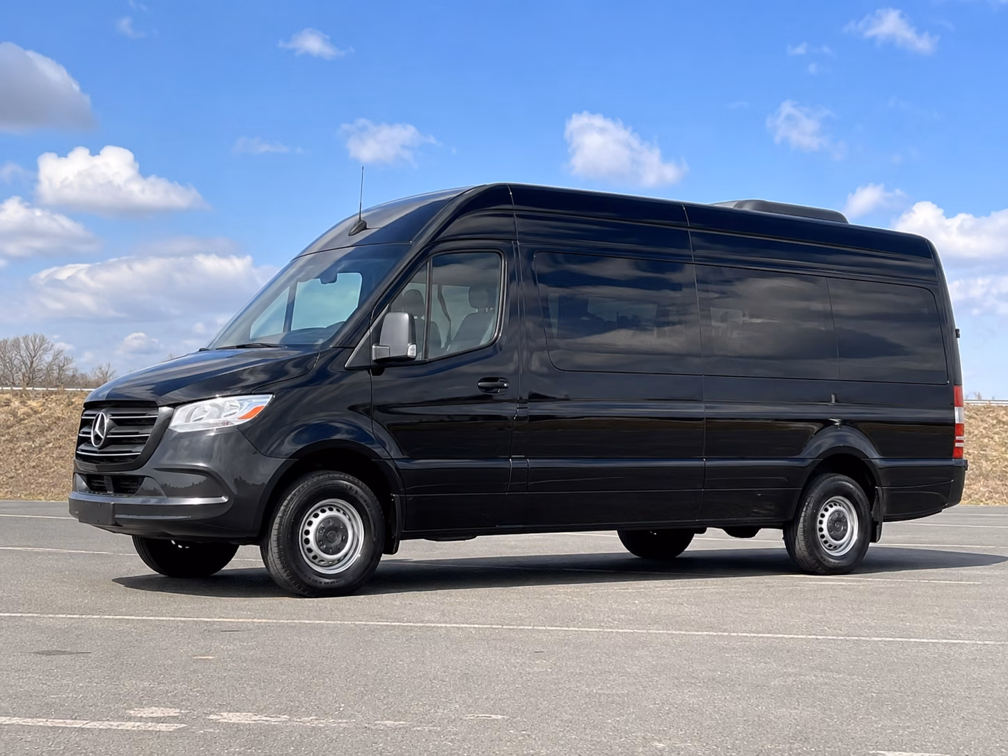 victorville 8 passenger sprinter van
